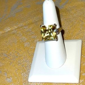 This ring is magnificent!!🌟✨⭐️